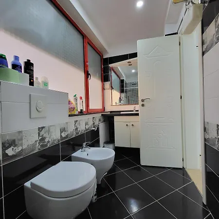 C'est La Vie Apartament Durrës
